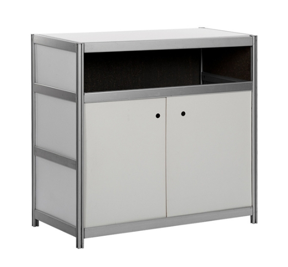 Шкаф с дверцами