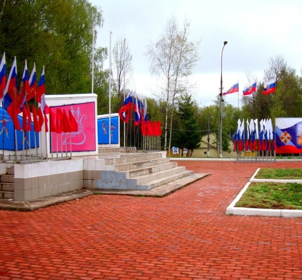 Флаги и флагштоки