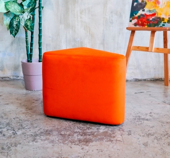 Пуфик треугольный Оранжевый
