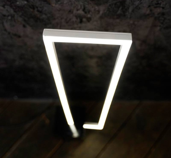Геометрический LED светильник