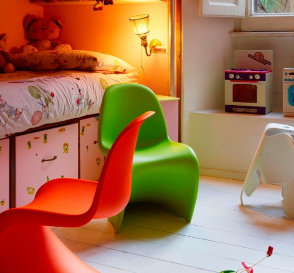 Детский стульчик Panton Green