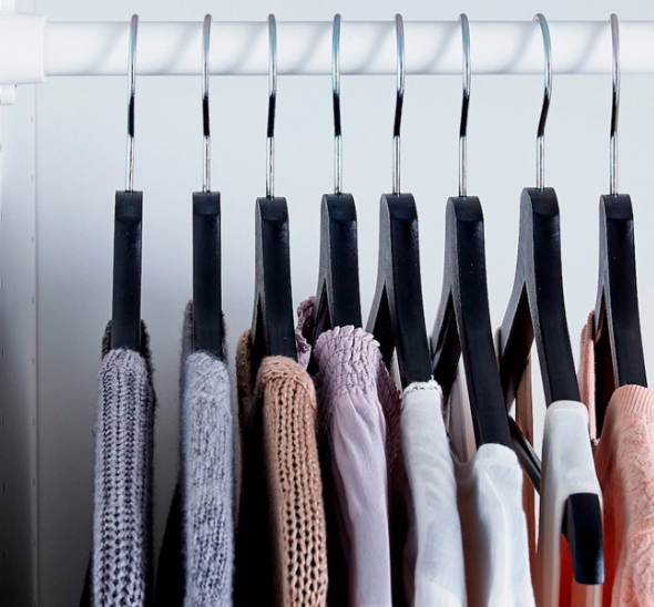 Плечики для верхней одежды