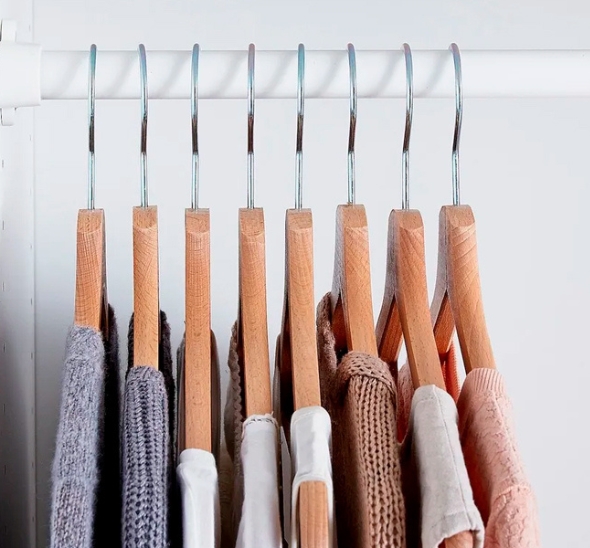 Плечики для верхней одежды