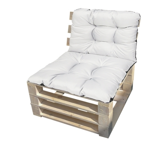 Классическое кресло из поддонов