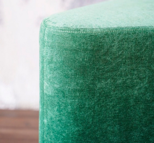 Пуфик треугольный Изумруд