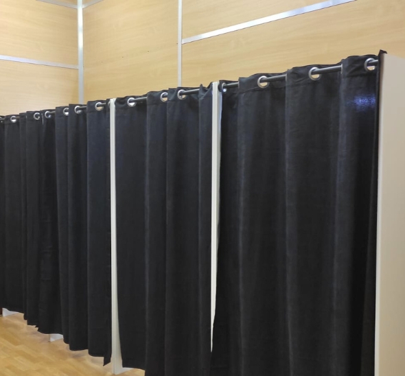 Примерочная кабинка