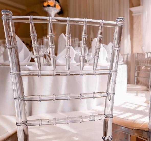 Стул Кьявари прозрачный