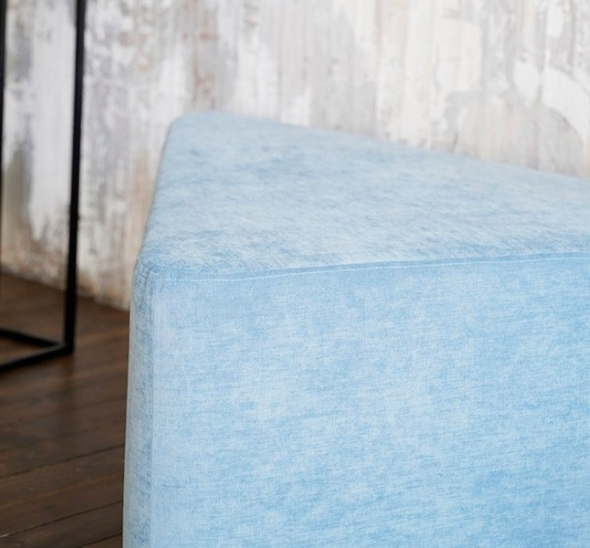 Пуфик Большой треугольник Небесно-голубой