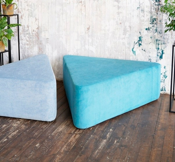 Пуфик Большой треугольник Голубой