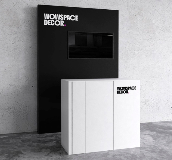 Зона презентации с прямоугольной стойкой