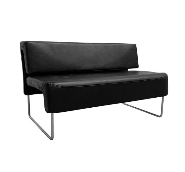 Диван черный из экокожи 120 см