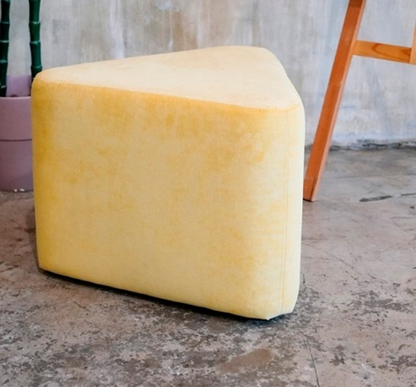 Пуфик треугольный Желтый