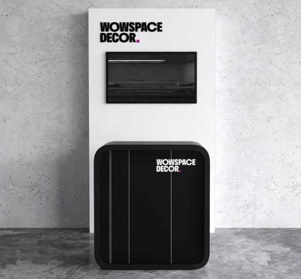 Зона презентации со стойкой с закруглёнными углами