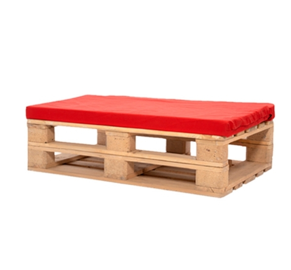 Деревянные банкетки из паллет