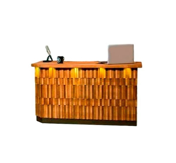 Декорация стол Вечерний Ургант