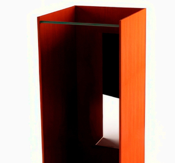 Примерочная кабина цвета дуб