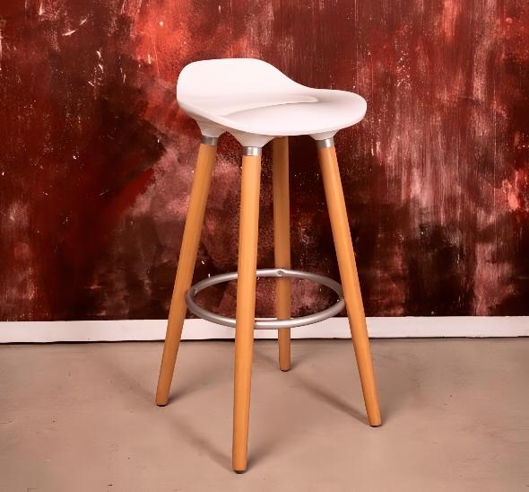 Стул барный Tucker White