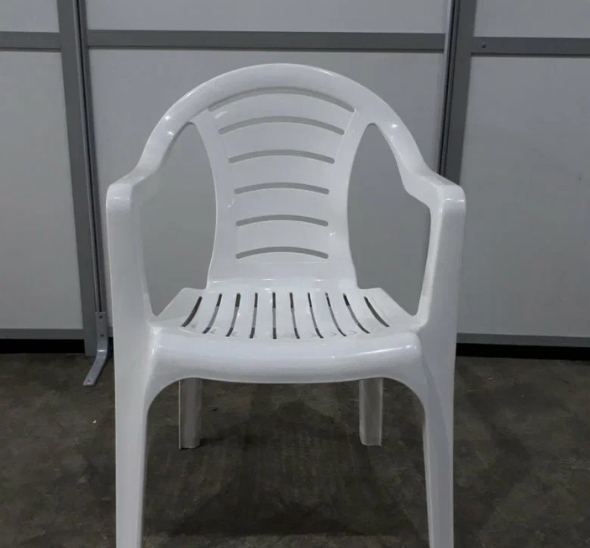 Стул пластик белый
