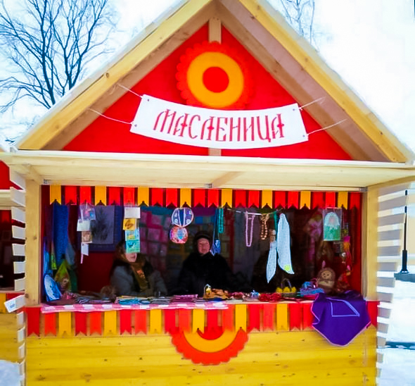 Масленичный ярмарочный домик